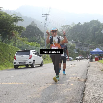 Runner Photo 9047540