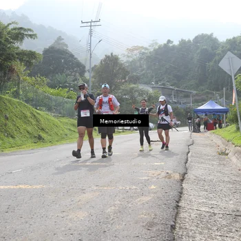 Runner Photo 9047551