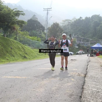Runner Photo 9047555