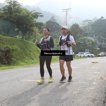 Runner Photo 9047558