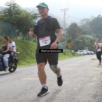 Runner Photo 9047560