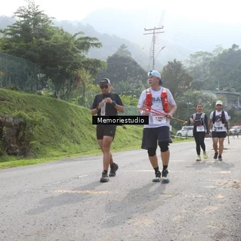 Runner Photo 9047563