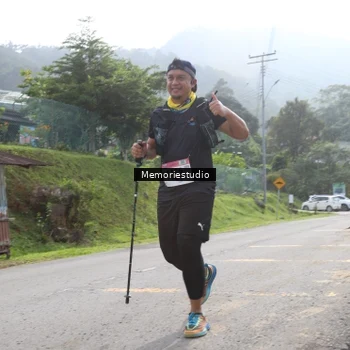 Runner Photo 9047589