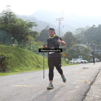 Runner Photo 9047590