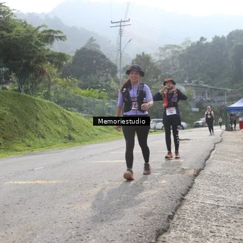 Runner Photo 9047601