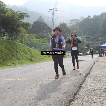 Runner Photo 9047602