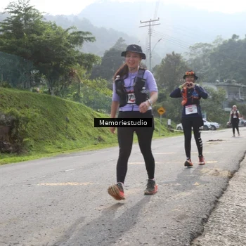 Runner Photo 9047603