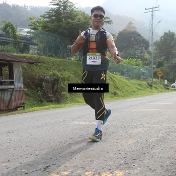 Runner Photo 9047617