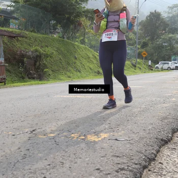 Runner Photo 9047625