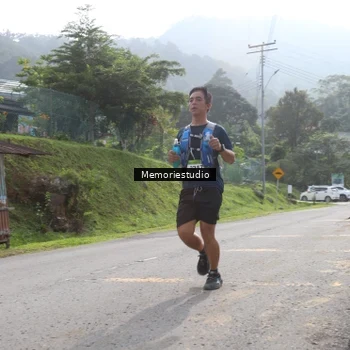 Runner Photo 9047631