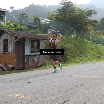 Runner Photo 9047648