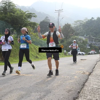 Runner Photo 9047685