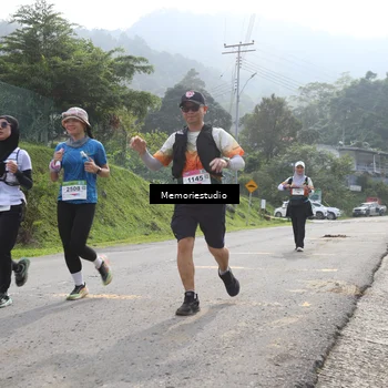 Runner Photo 9047687