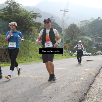 Runner Photo 9047688