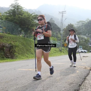 Runner Photo 9047699
