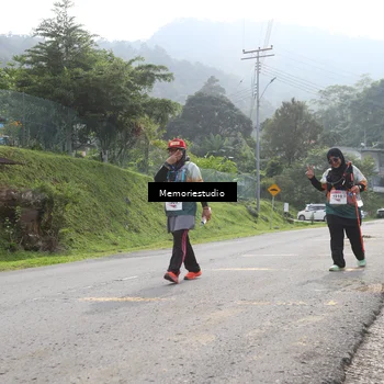 Runner Photo 9047704