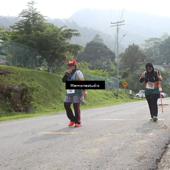Runner Photo 9047705
