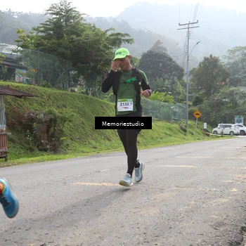 Runner Photo 9047715