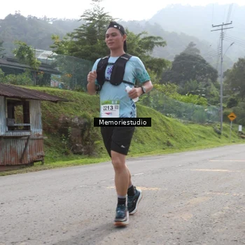 Runner Photo 9047720