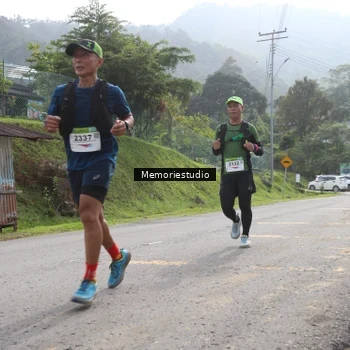 Runner Photo 9047723