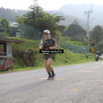 Runner Photo 9047724