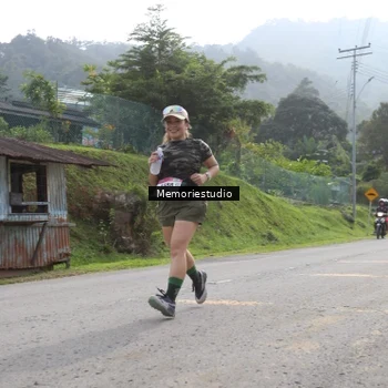 Runner Photo 9047725