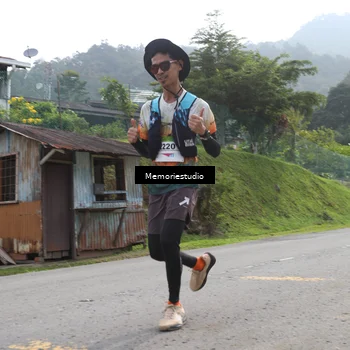 Runner Photo 9047753