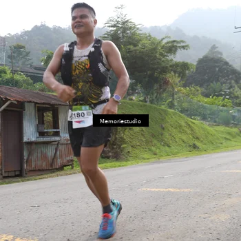 Runner Photo 9047757
