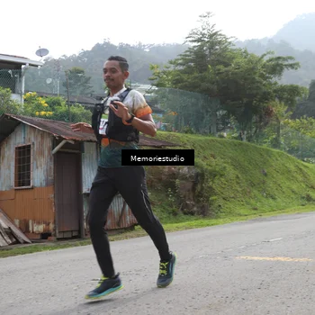 Runner Photo 9047763