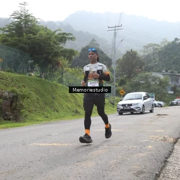 Runner Photo 9047773