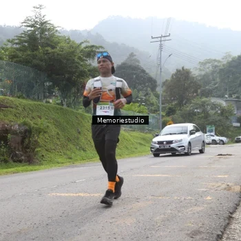 Runner Photo 9047775