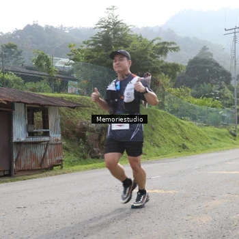 Runner Photo 9047793