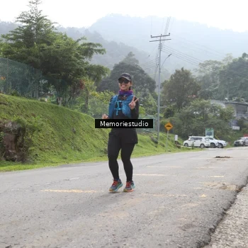 Runner Photo 9047801