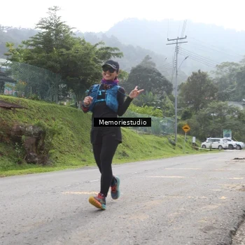 Runner Photo 9047805