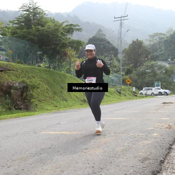 Runner Photo 9047807