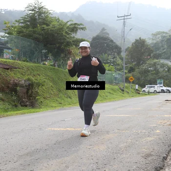 Runner Photo 9047811