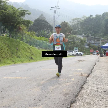 Runner Photo 9047824