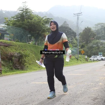 Runner Photo 9047826