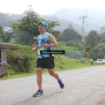 Runner Photo 9047832