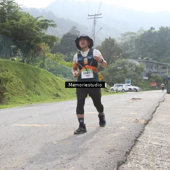 Runner Photo 9047841