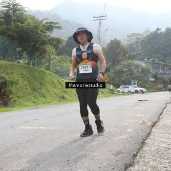 Runner Photo 9047843