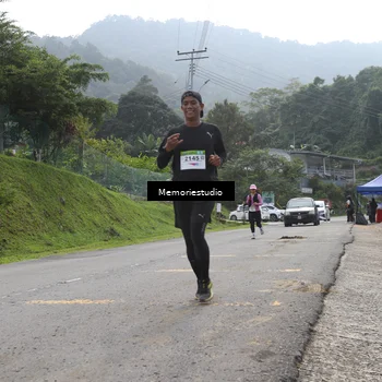 Runner Photo 9047857