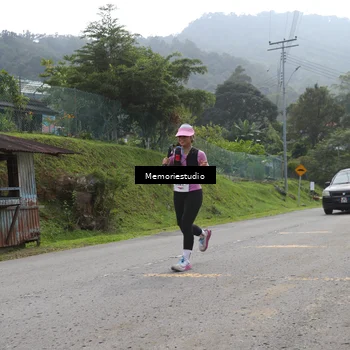 Runner Photo 9047862