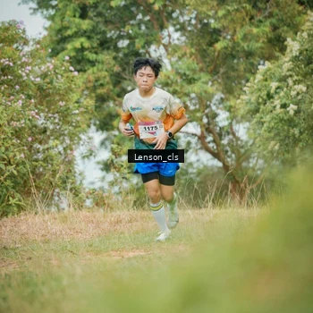 Runner Photo 9047872