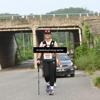 Runner Photo 9051311