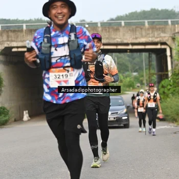 Runner Photo 9051317