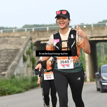 Runner Photo 9051318