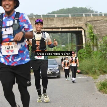 Runner Photo 9051322