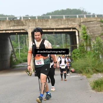 Runner Photo 9051330