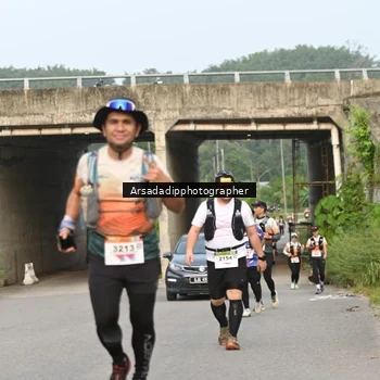 Runner Photo 9051331